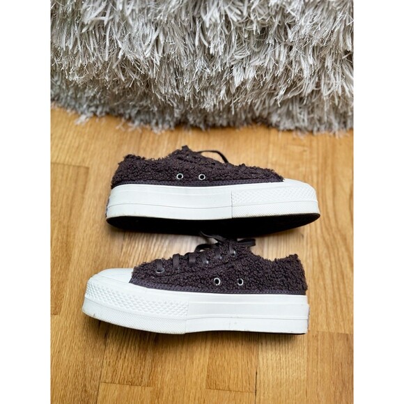Converse Women’s Chuck Taylor All Star Platform Low Cozy Sherpa Violet Ore 6.5 - Picture 5 of 13